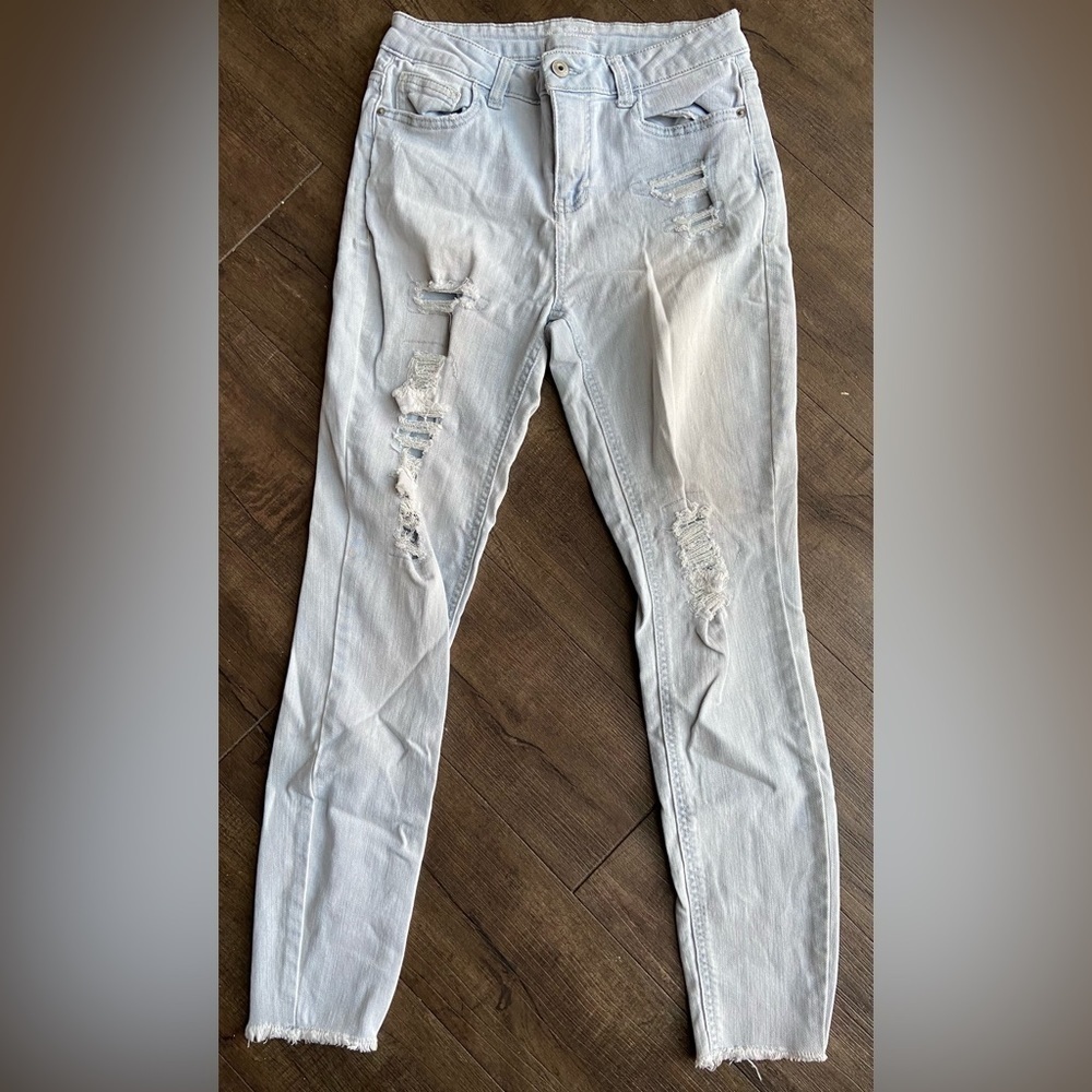 Destructed Jean